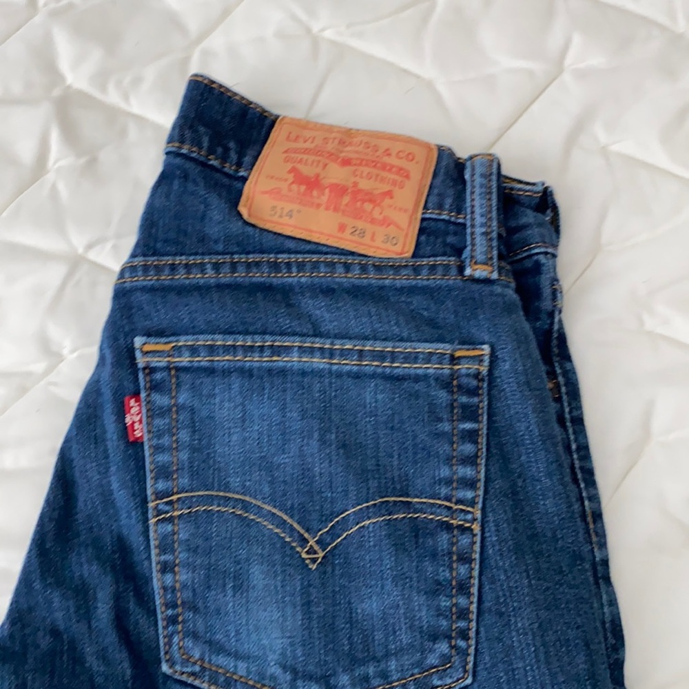 Men’s Levi 514 W28 L30 jeans in great condition